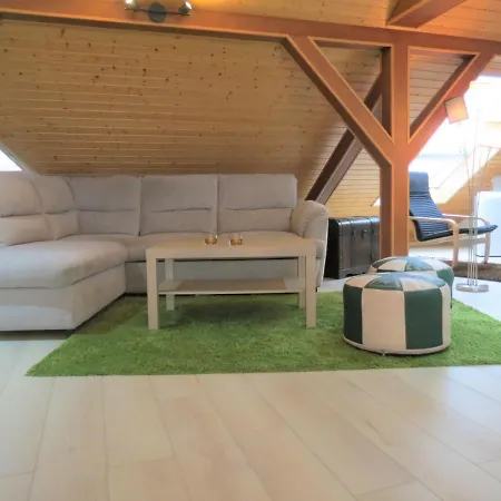 Penthouse Wolkenstein Großzügige Maisonette Auf 155 Qm Mit Whirlpool, Klima&kamin Apartment Senftenberg