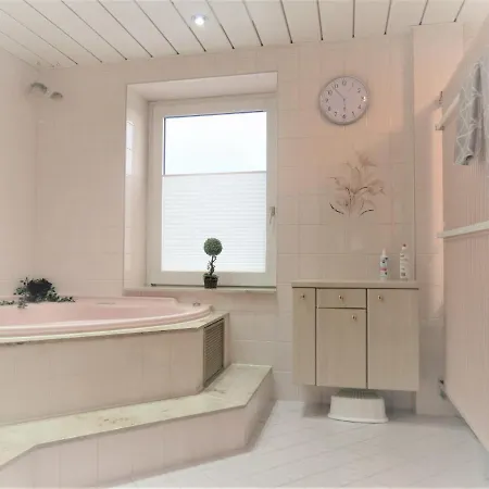 Penthouse Wolkenstein Grosszuegige Maisonette Auf 155 Qm Mit Whirlpool, Klima & Kamin * Senftenberg