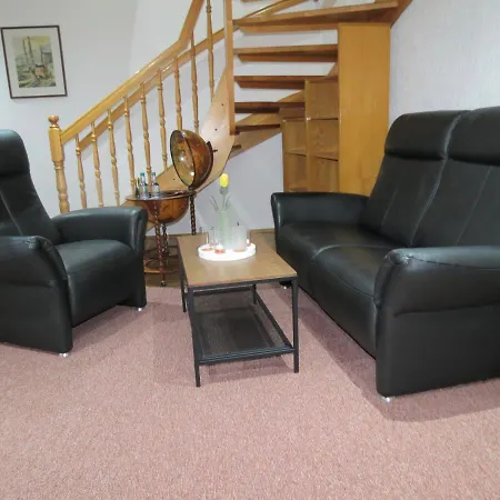Penthouse Wolkenstein Großzügige Maisonette Auf 155 Qm Mit Whirlpool, Klima&kamin Apartment