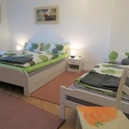 Penthouse Wolkenstein Großzügige Maisonette Auf 155 Qm Mit Whirlpool, Klima&kamin Senftenberg