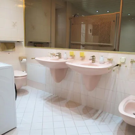 Penthouse Wolkenstein Grosszuegige Maisonette Auf 155 Qm Mit Whirlpool, Klima & Kamin *