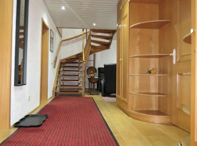 Lägenhet Penthouse Wolkenstein Grosszuegige Maisonette Auf 155 Qm Mit Whirlpool, Klima & Kamin Senftenberg